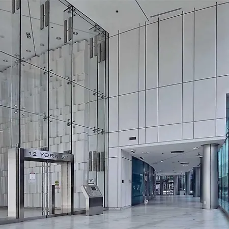 Luxury Condo In The Heart Of Toronto - Next To Scotiabank Arena